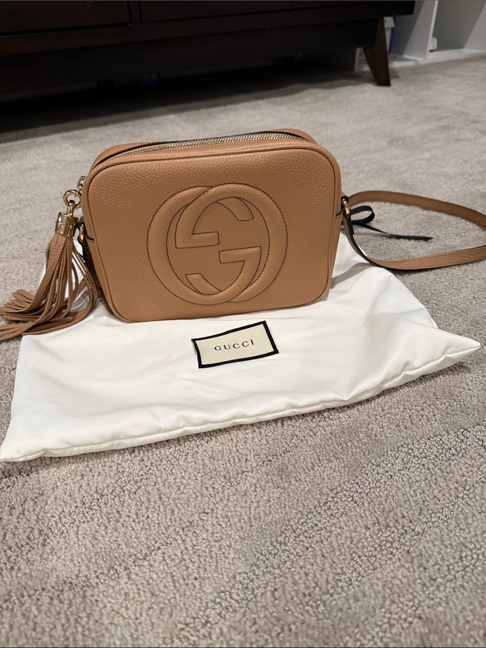 Gucci Beige/Tan Soho-Style Leather Crossbody with Tassel
